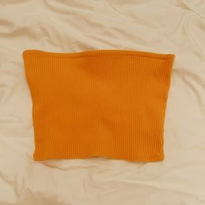 Urban Outfitters Ribbed Knit Cropped Tank Top in Medium